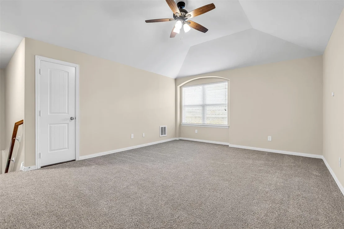 Photo of 34 Sawbridge Circle