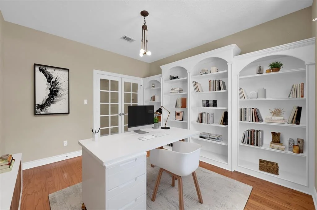 Photo of 15836 Malibu E