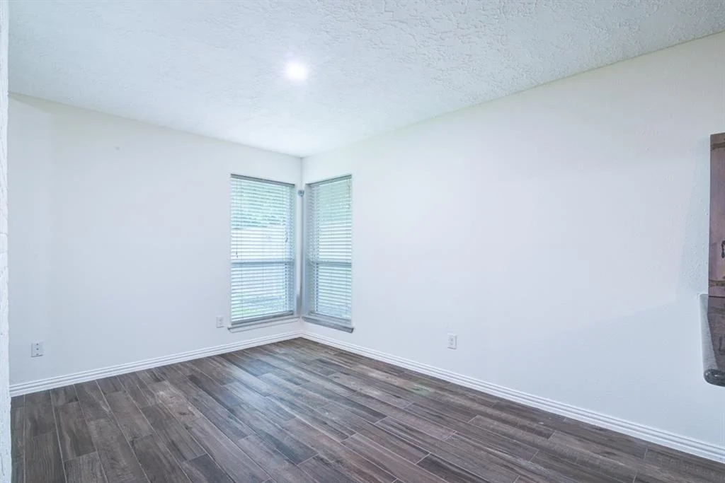 Photo of 442 Reseda Drive