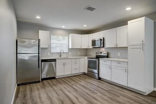Photo of 3801 Broyles Street