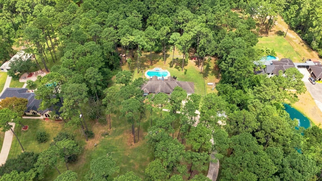 Photo of 7210 Pine Drive