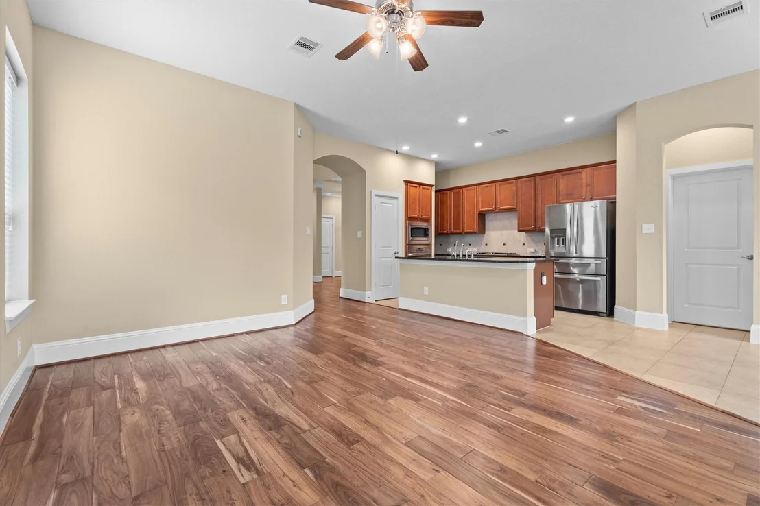 Photo of 8603 Crescent Valley Lane