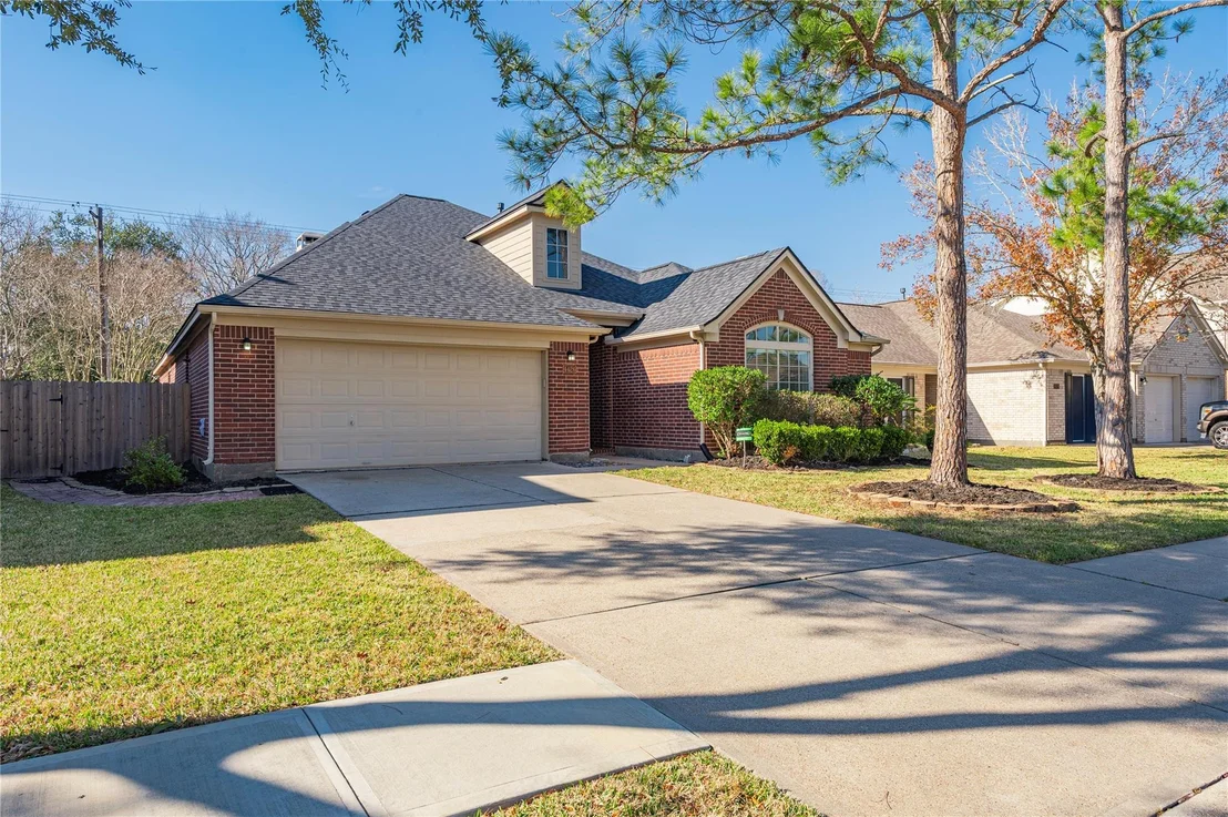 Photo of 4426 Running Pine Drive
