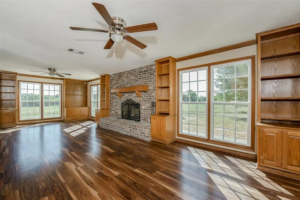 Photo of 460 Brazos Ct
