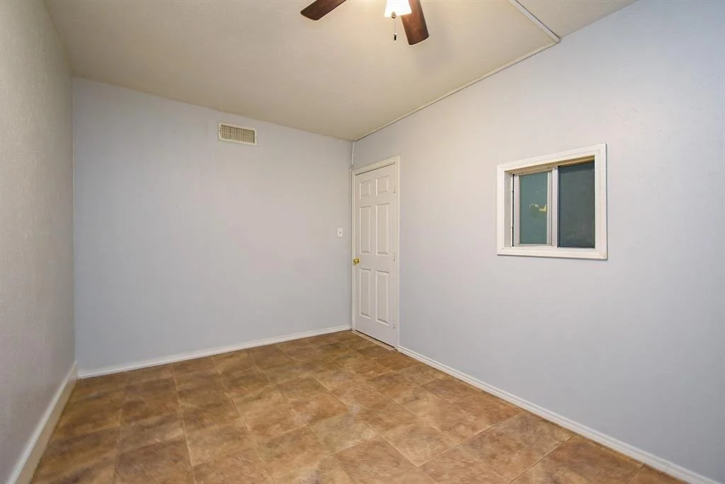 Photo of 7218 Tours Street