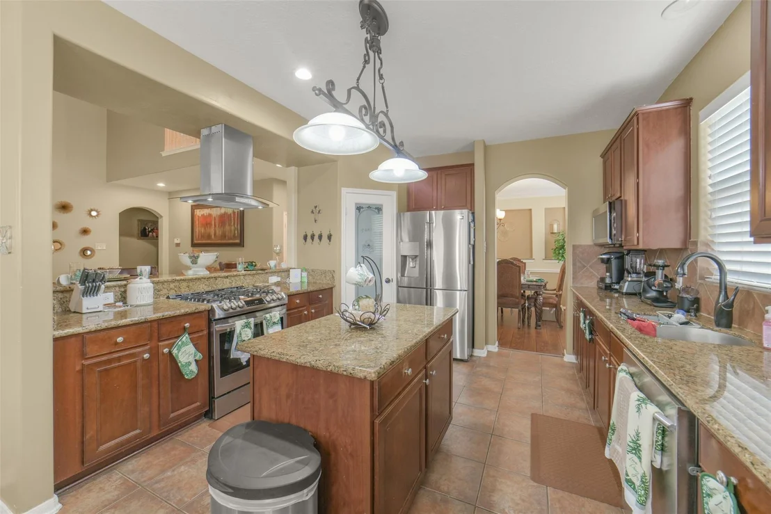 Photo of 2103 Blue Water Bay Drive