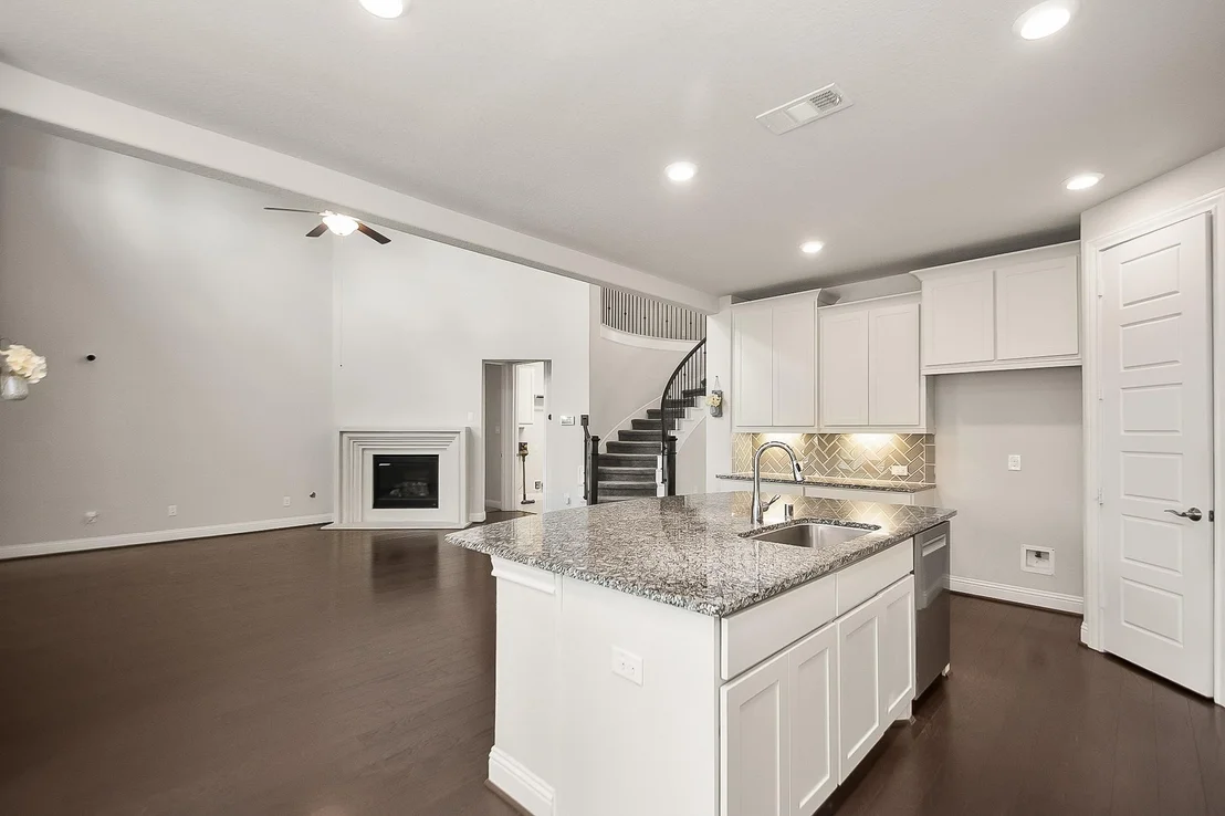 Photo of 35 N Wheatleigh Drive