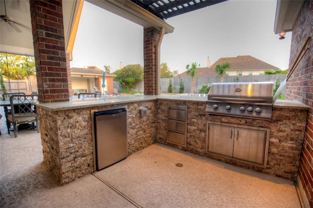 Photo of 8319 Glenn Elm Drive
