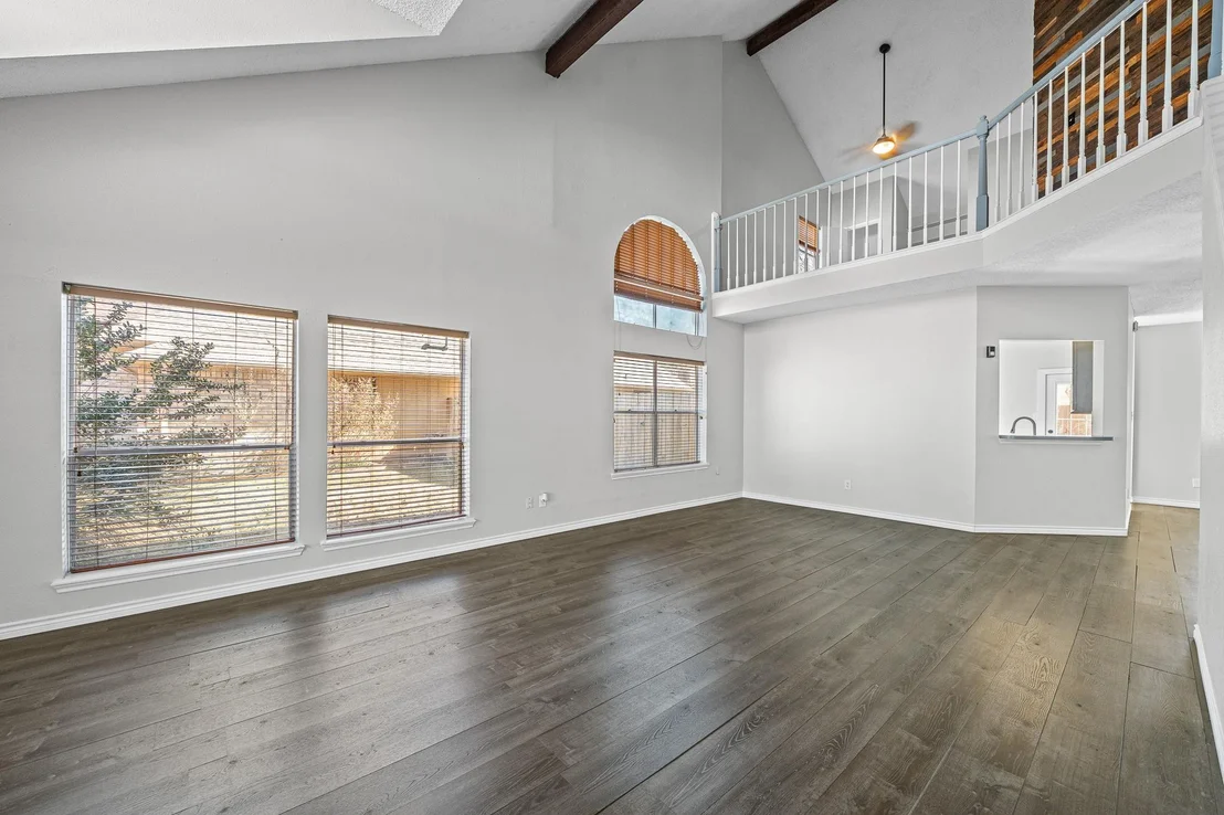 Photo of 11123 Gatesden Drive