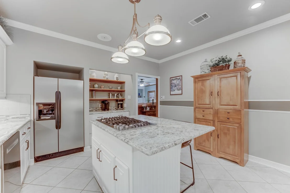 Photo of 2827 Griffin Lane
