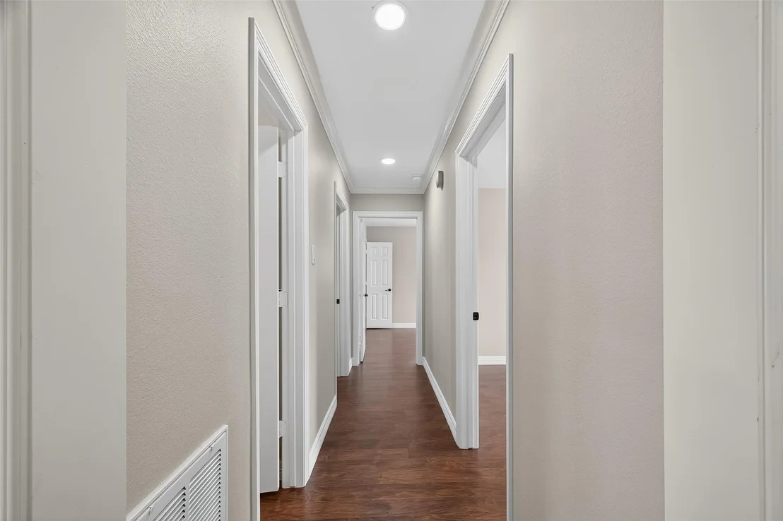 Photo of 2004 Cheryl Drive