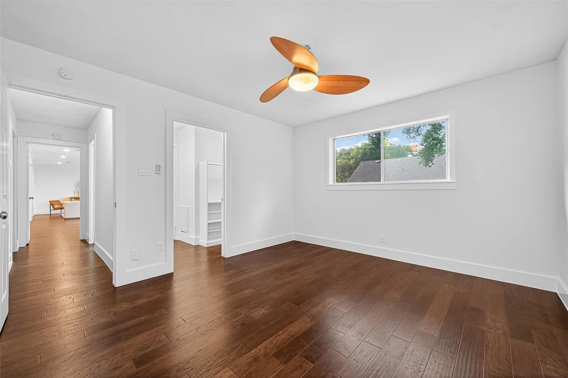 Photo of 9618 Meadowbriar Lane