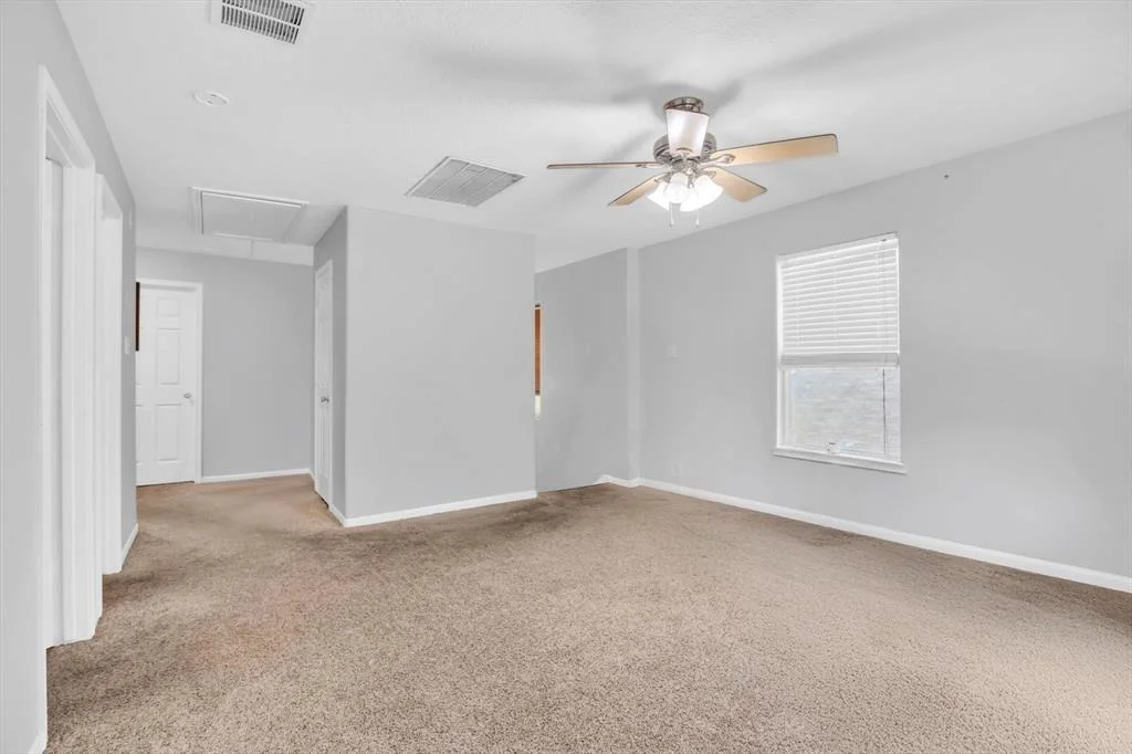 Photo of 18618 Artesian Way