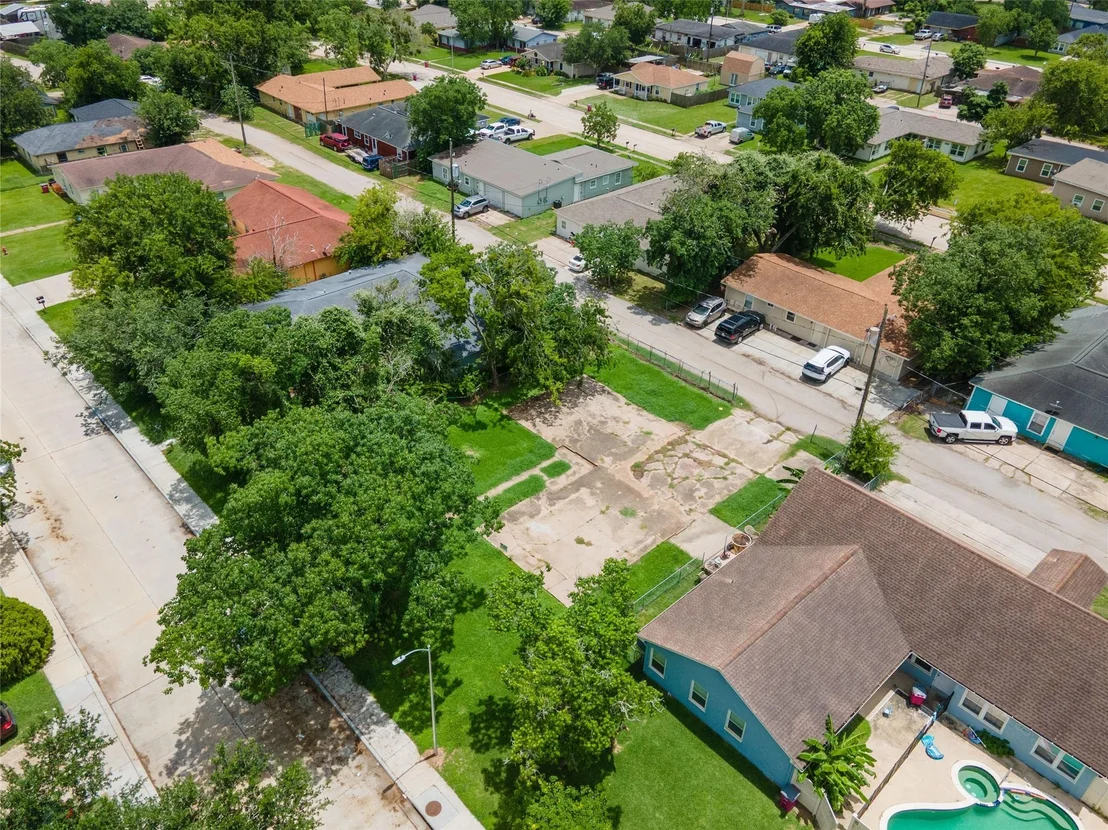 Photo of 1735 W 7th Street