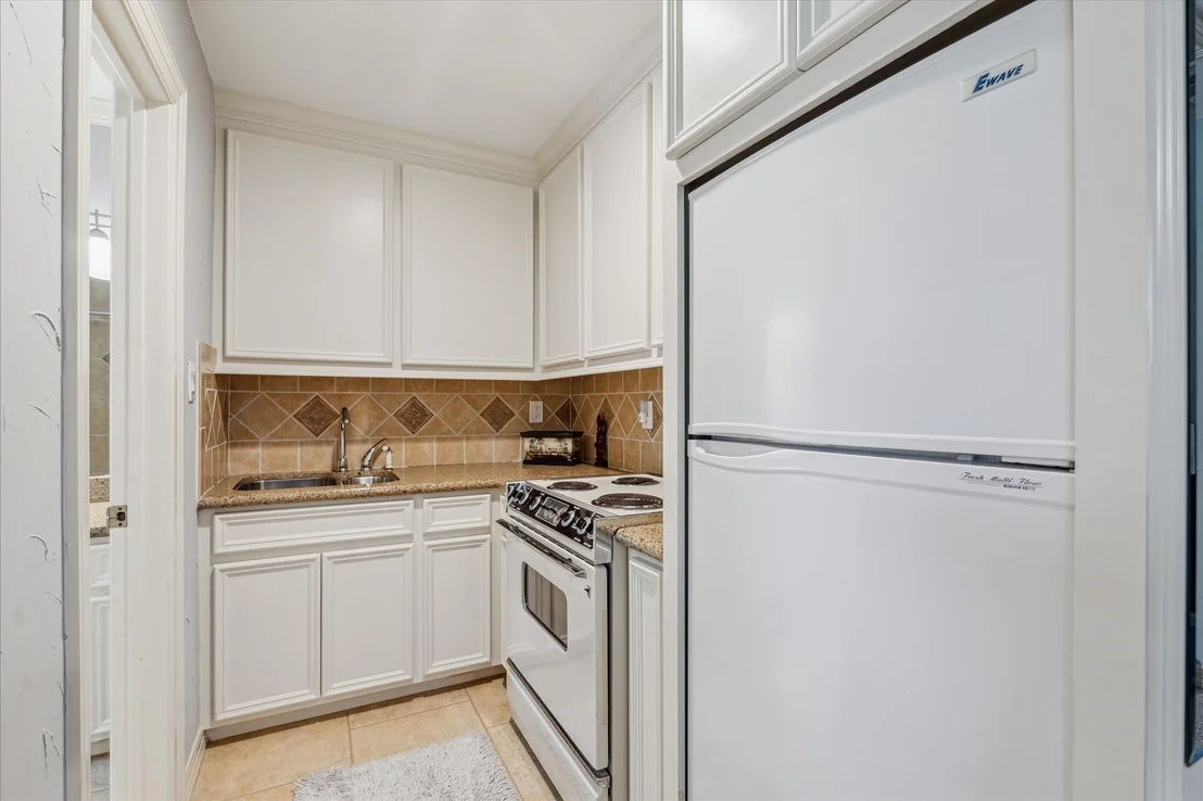 Photo of 2835 W Wildwind Circle