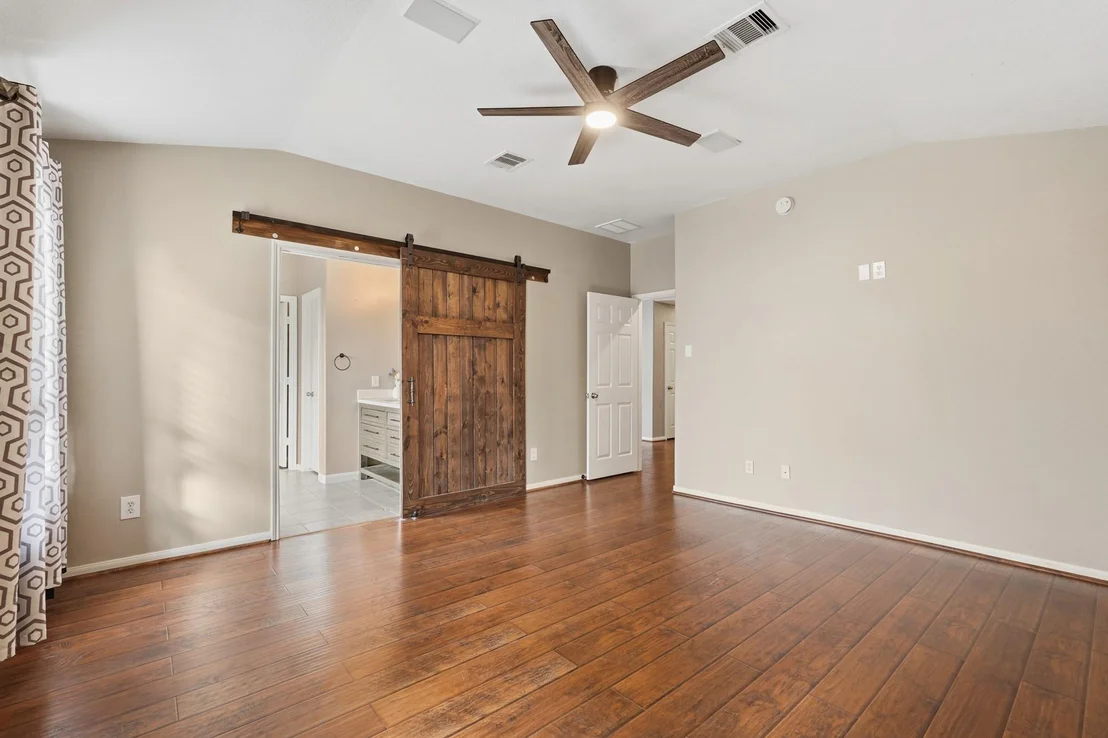 Photo of 2111 Sherbrook Park Lane