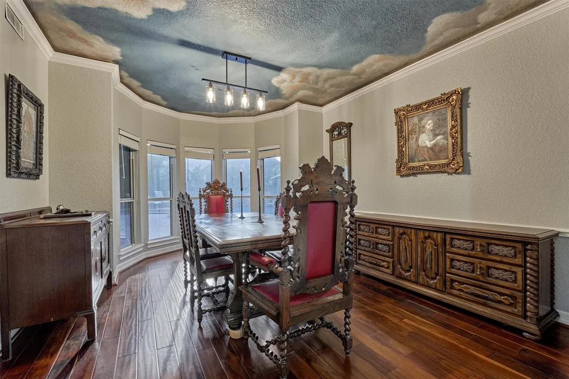 Photo of 609 Edgewood Drive