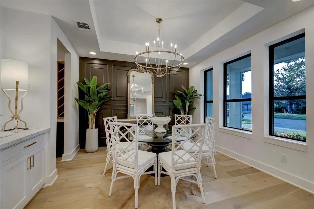 Photo of 1406 Thornton Road
