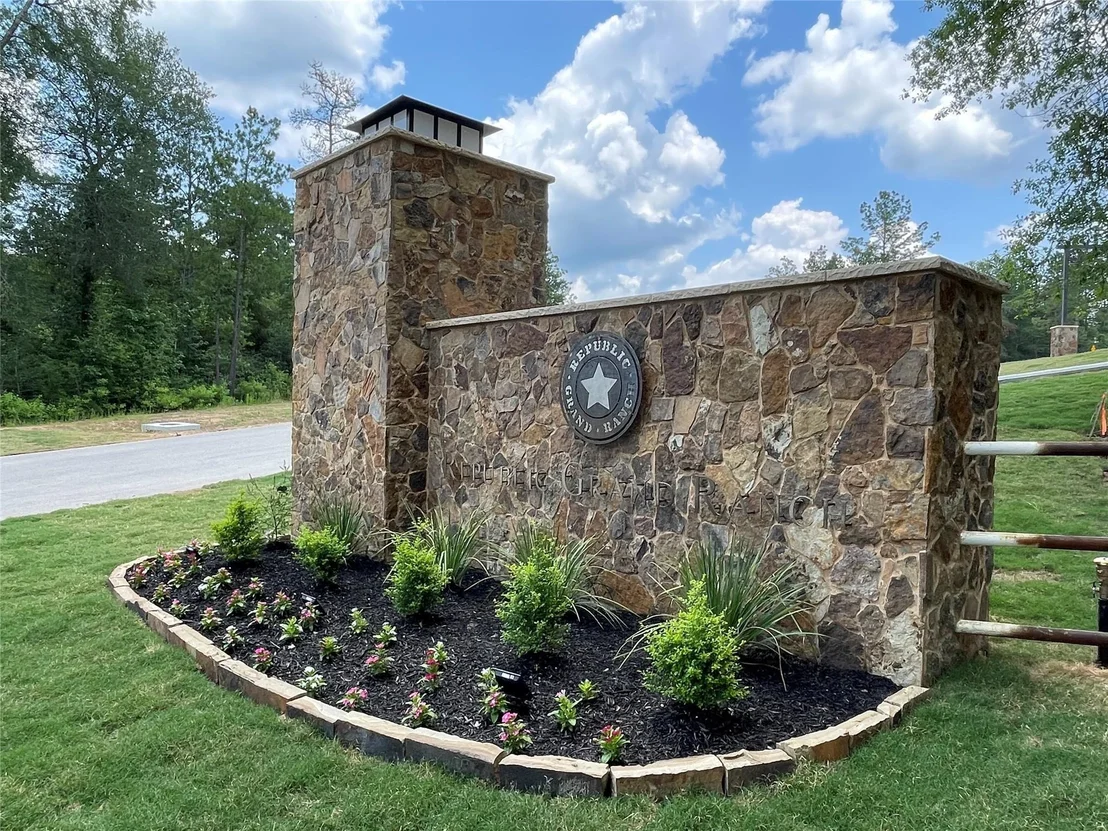 Photo of 10693 Ruger Road