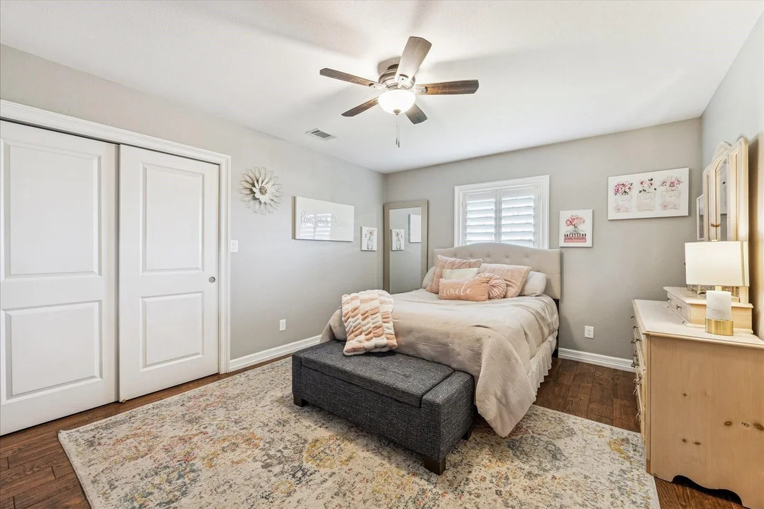 Photo of 2489 Bartlett Road