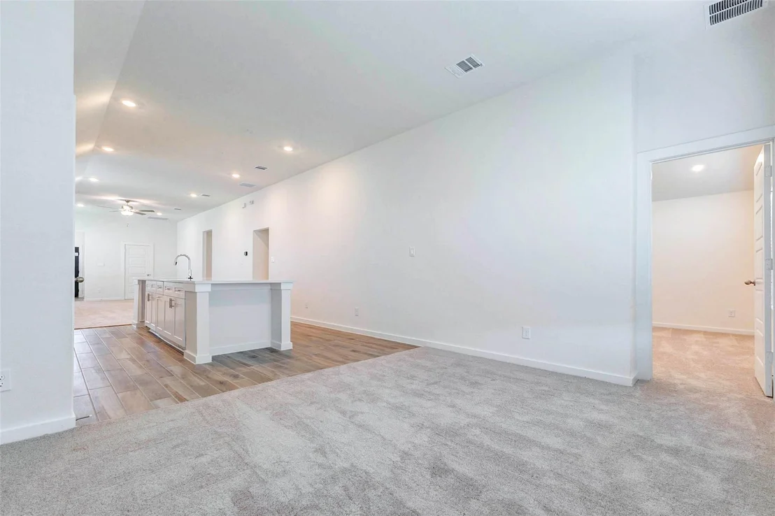 Photo of 6475 Escondido Drive