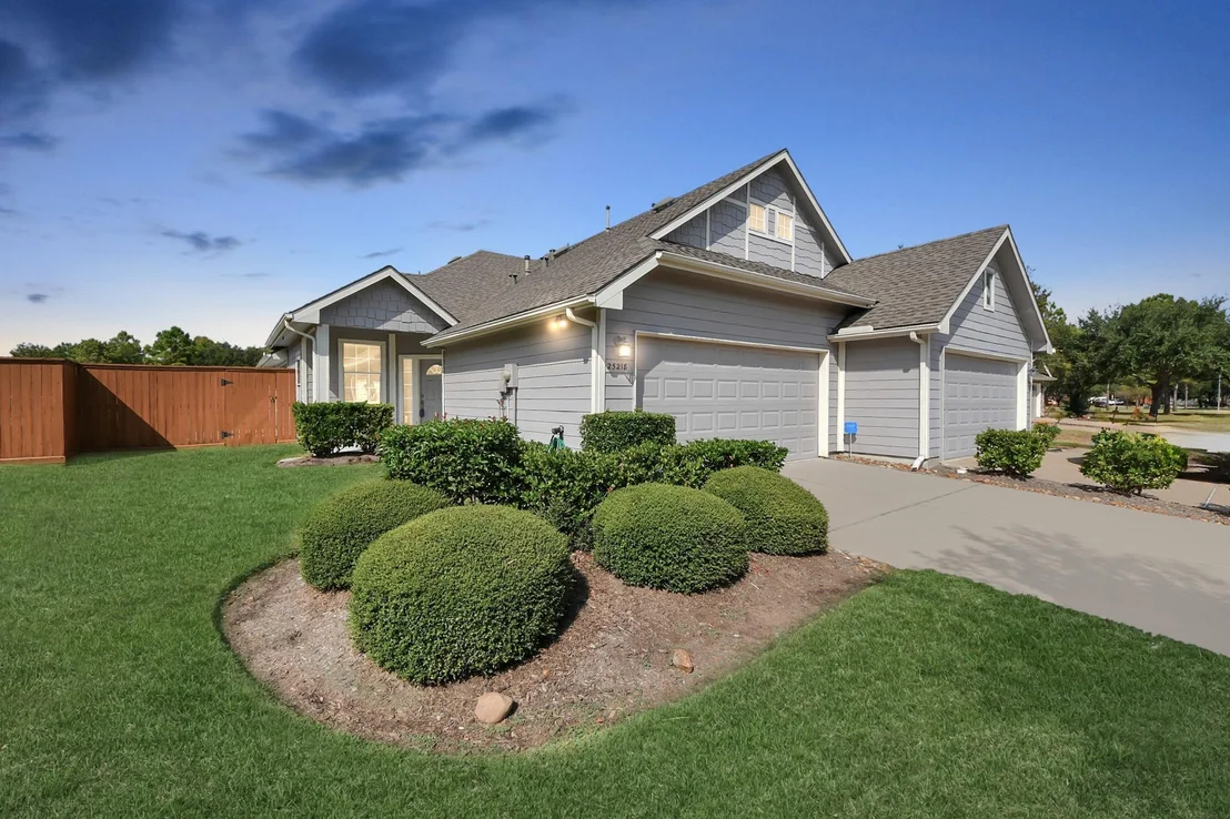 Photo of 25218 Aspenlodge Lane