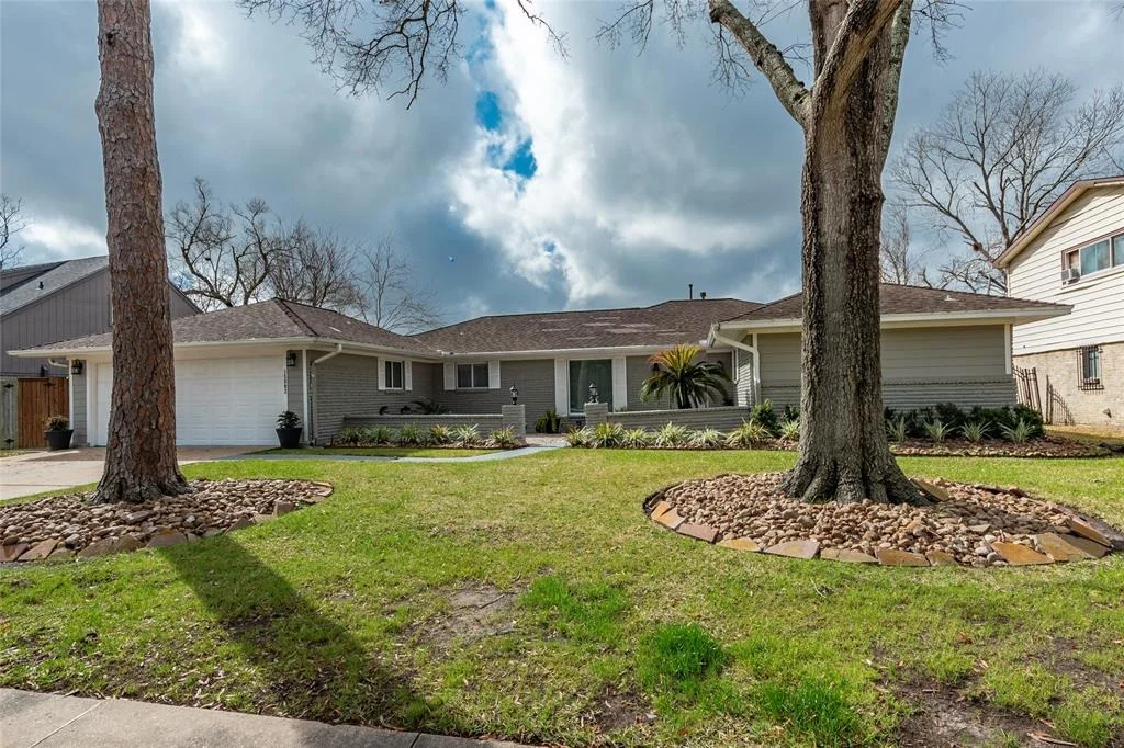 Photo of 15802 Torry Pines Road
