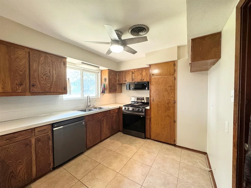 Photo of 412 Elm Street