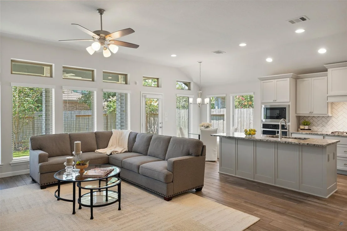 Photo of 405 Elevation Avenue