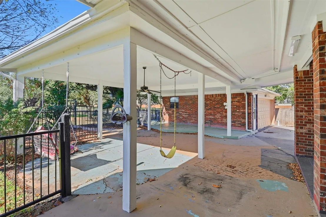 Photo of 8619 Arranmore Lane
