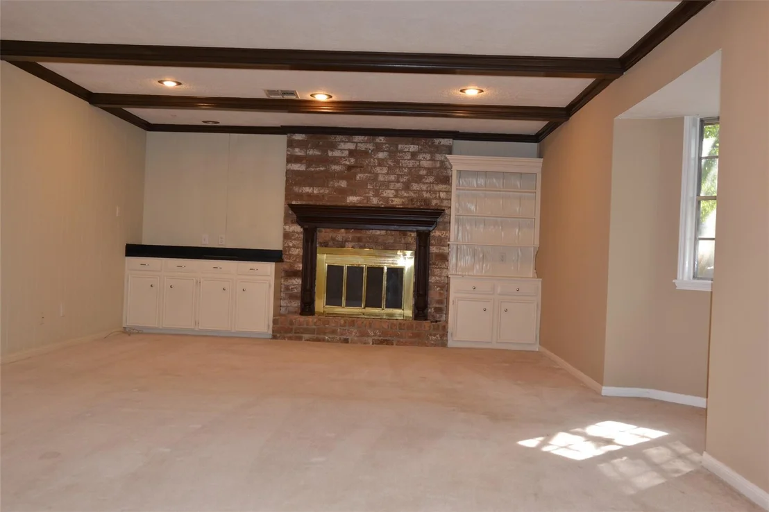 Photo of 1223 Longledge Drive