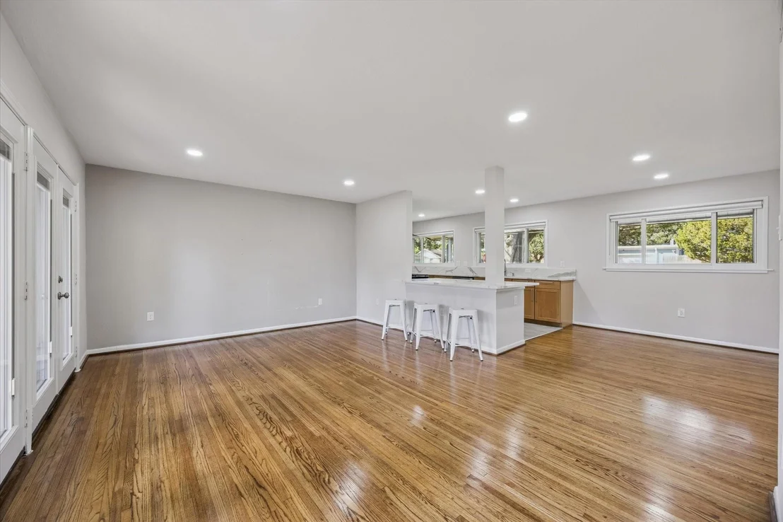 Photo of 8621 Bob White Drive