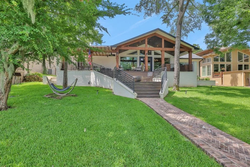 Photo of 61 Harbour Point Circle