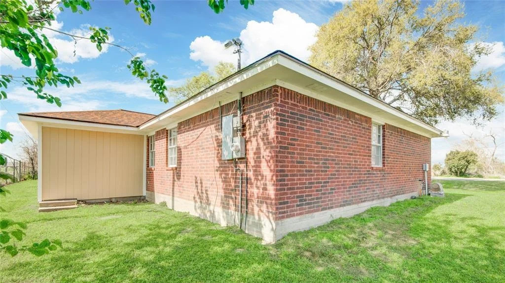 Photo of 1032 County Road 44