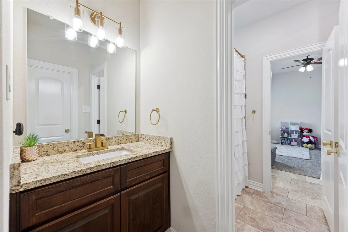 Photo of 7923 Stratford Hall Drive