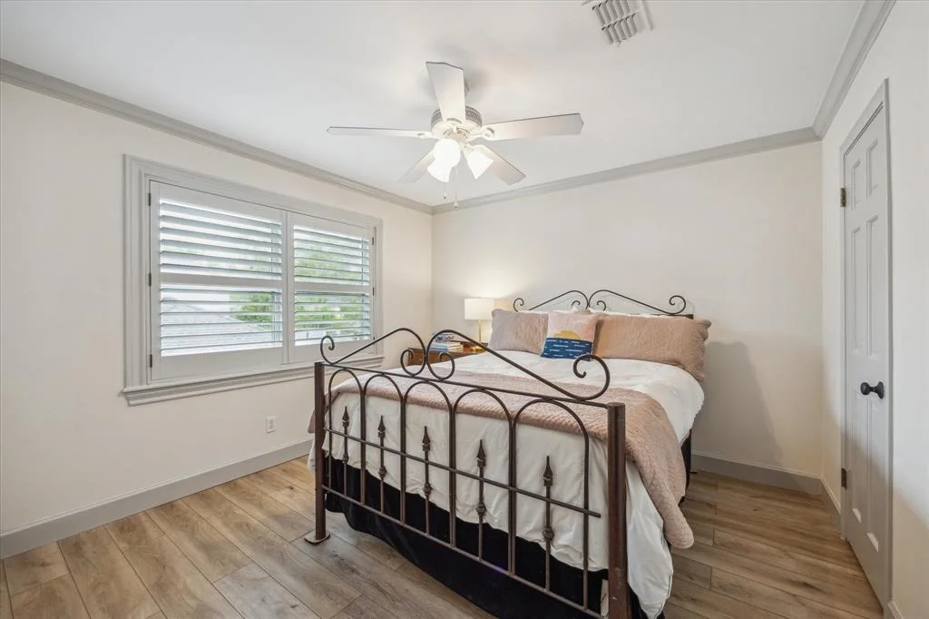 Photo of 14707 Carolcrest Drive