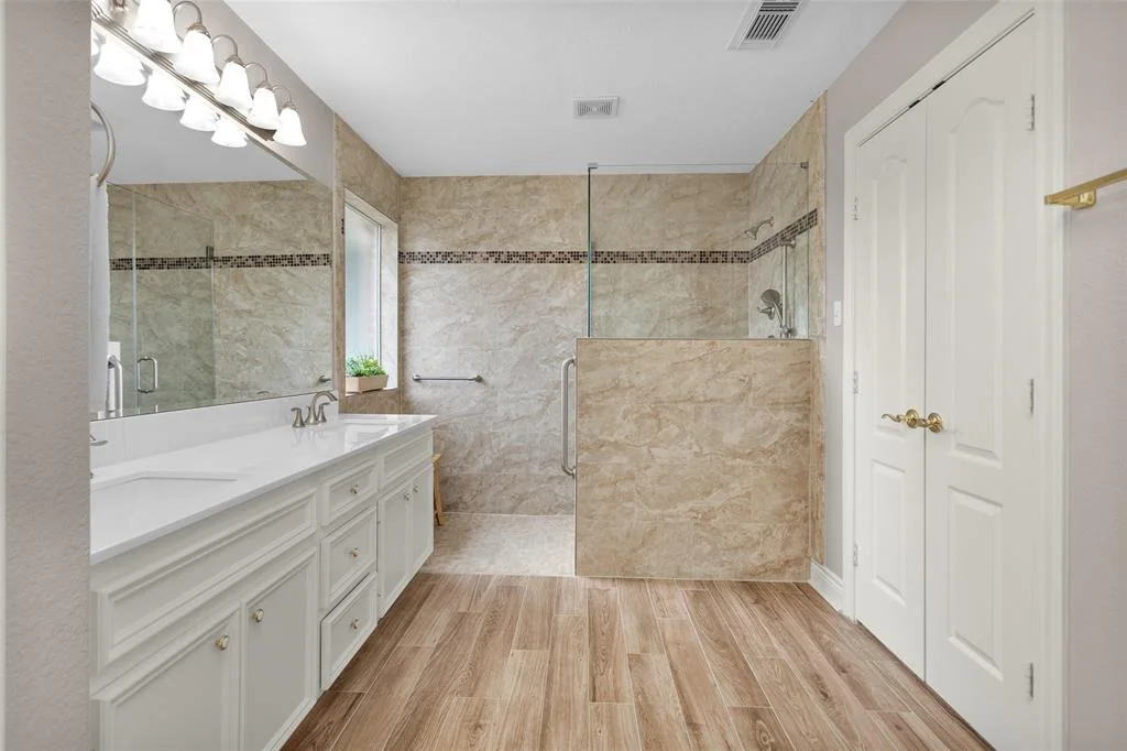 Photo of 13610 Summer Hill Drive