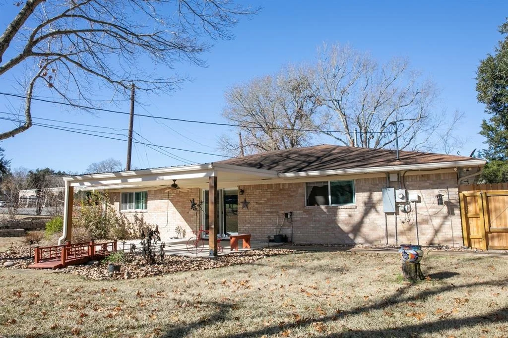 Photo of 204 N Saeger Street