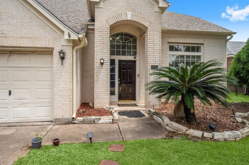 Photo of 3923 Shadow Cove Drive