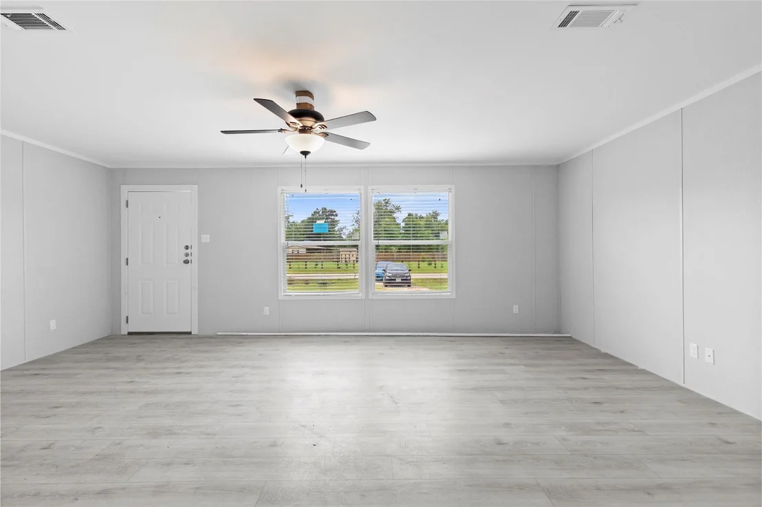 Photo of 72 Road 3371b