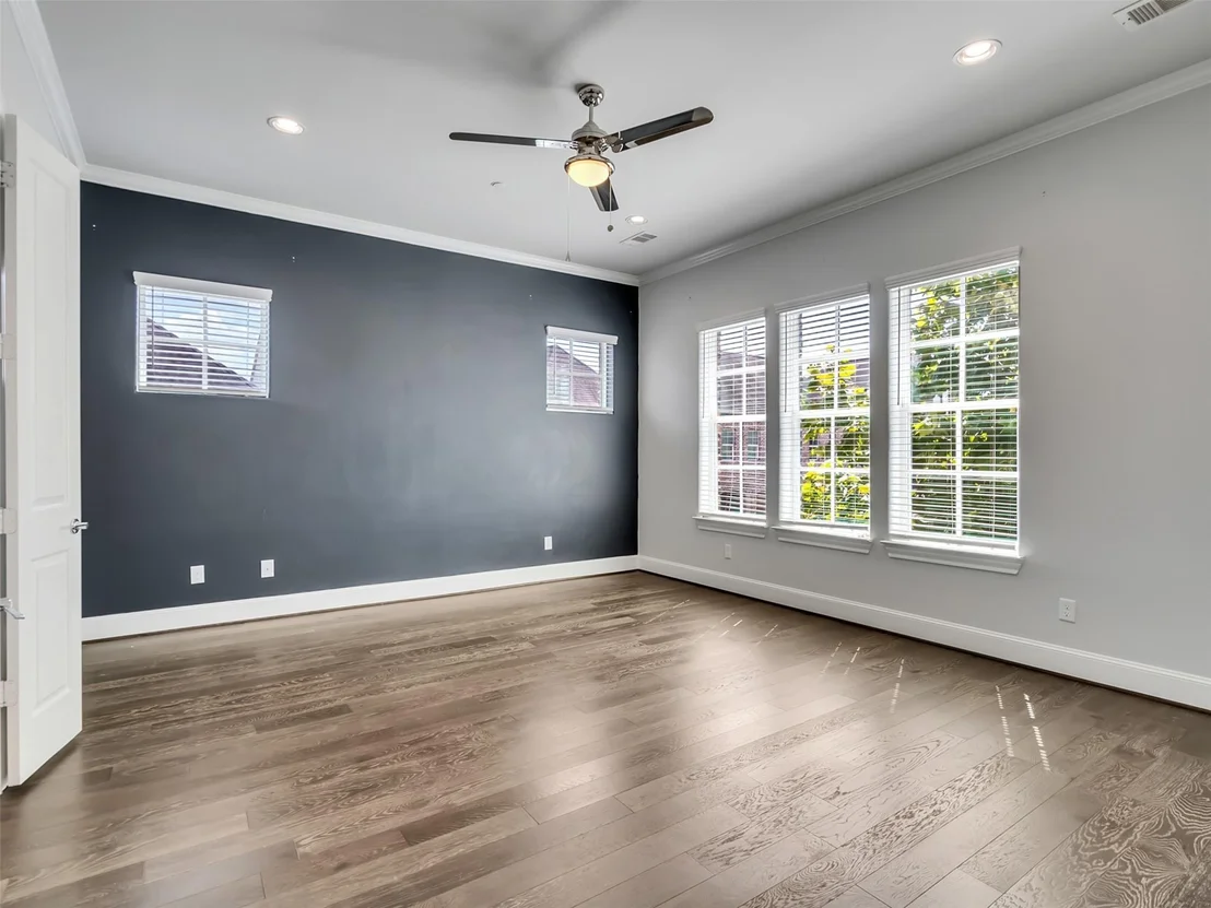 Photo of 6014 Matthew Oaks Place