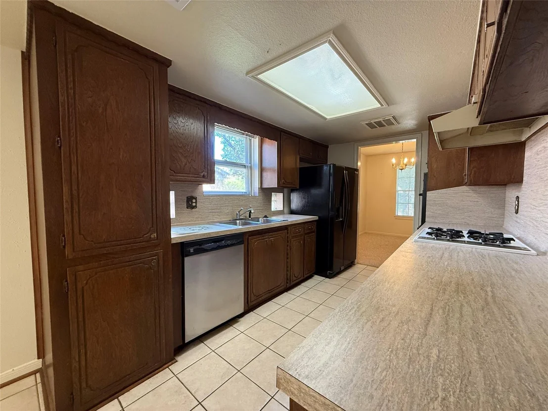 Photo of 522 Charleston Square