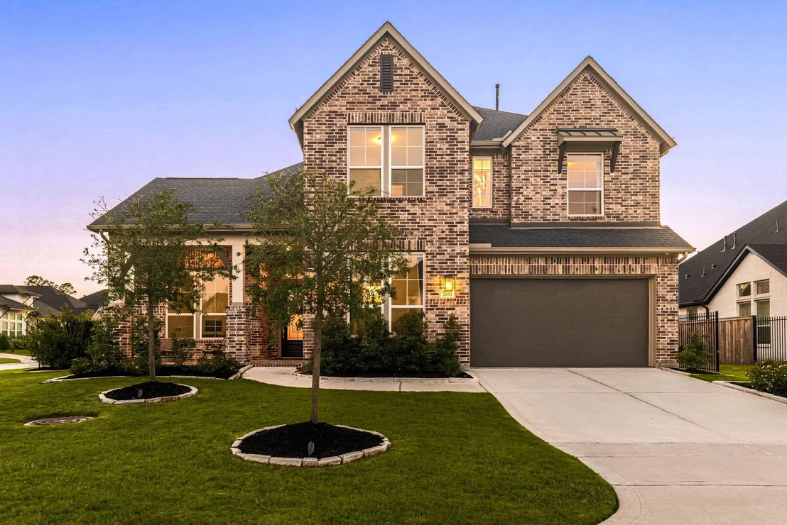 Photo of 26911 Longwood Ledge Lane