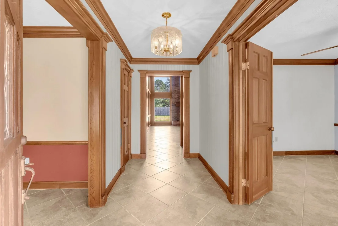 Photo of 8111 Northbridge Drive