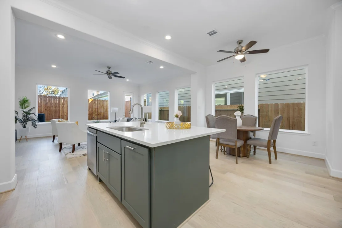 Photo of 1104 Dart Street