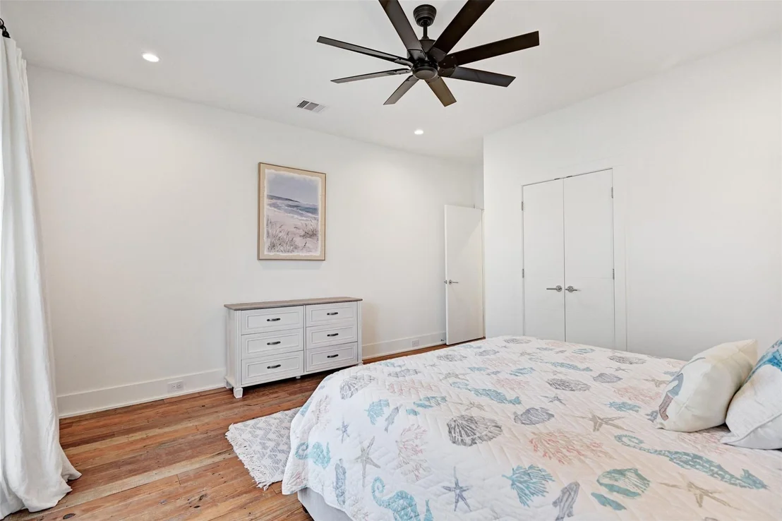 Photo of 17725 Glei