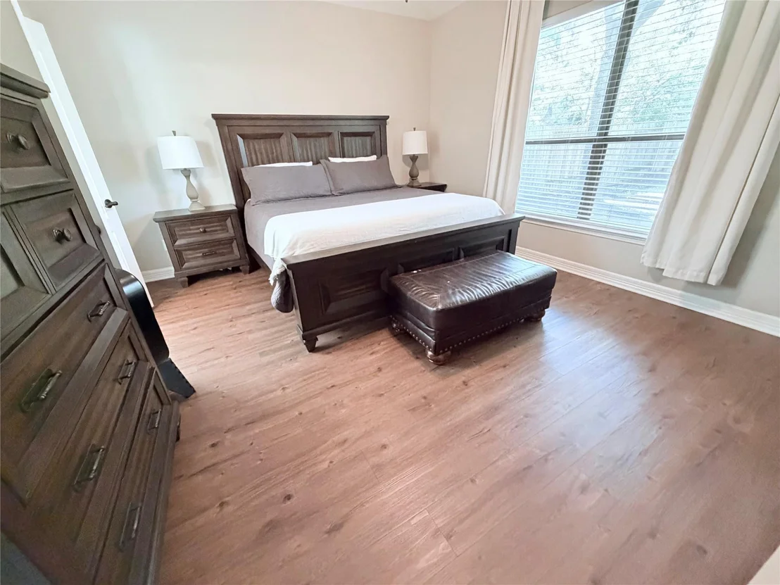 Photo of 1721 Round Oak Lane