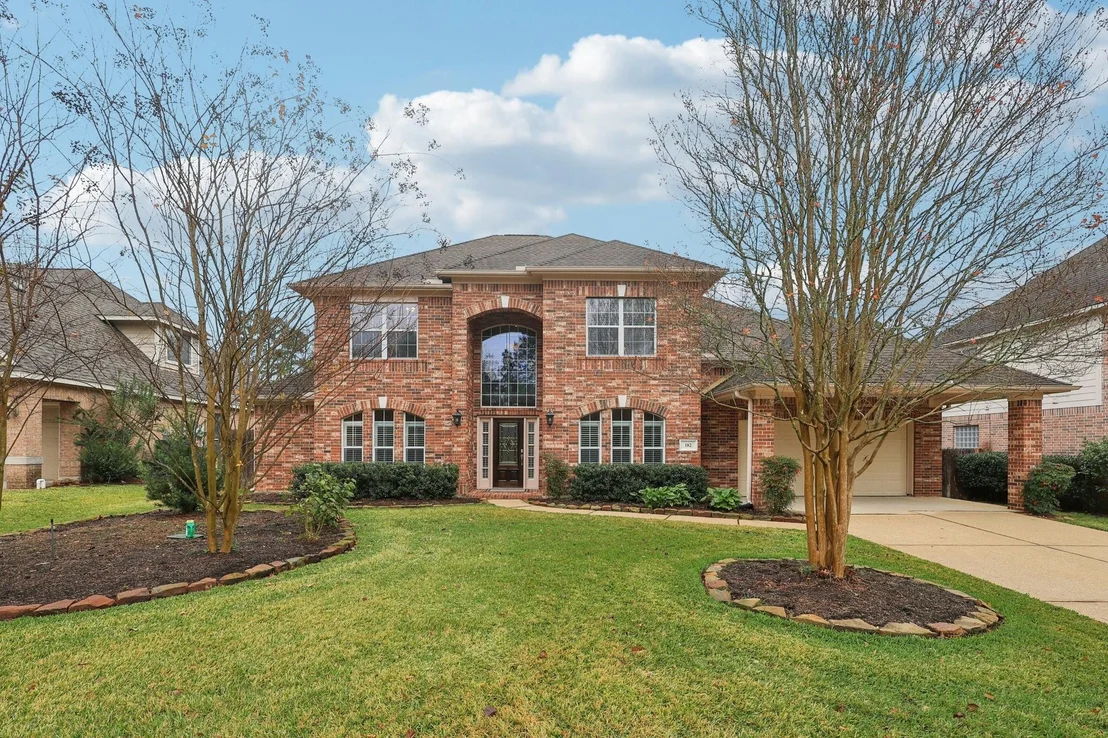 Photo of 182 N Hazelcrest Circle