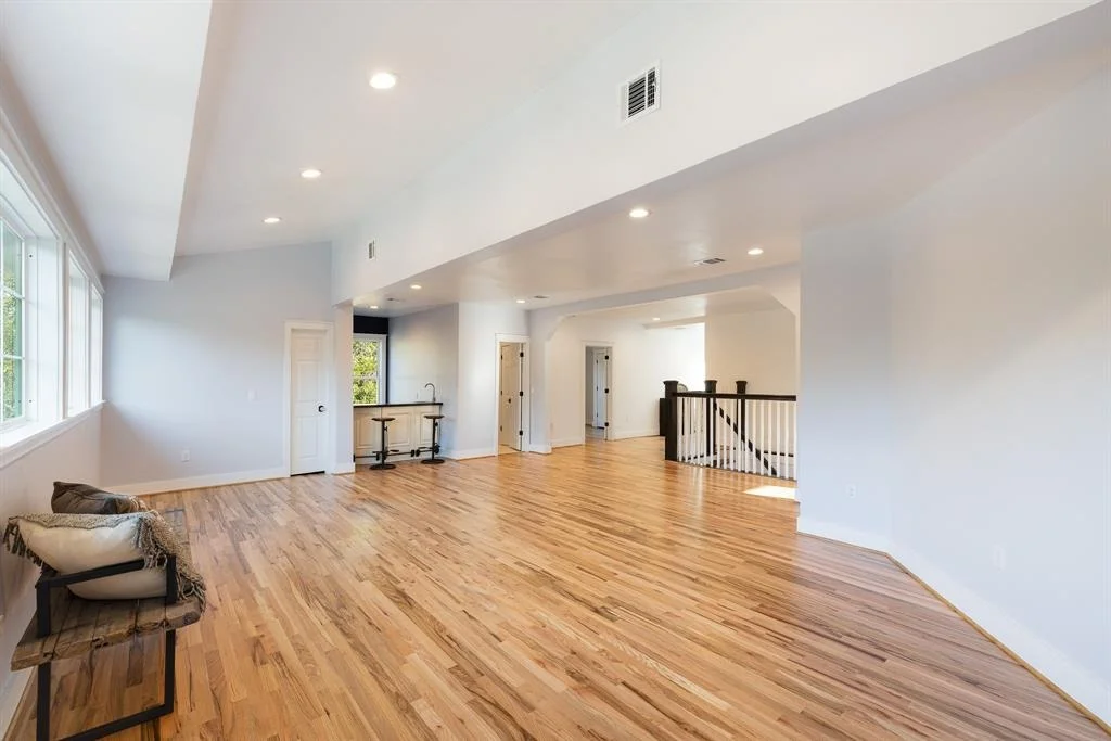 Photo of 104 W State Street