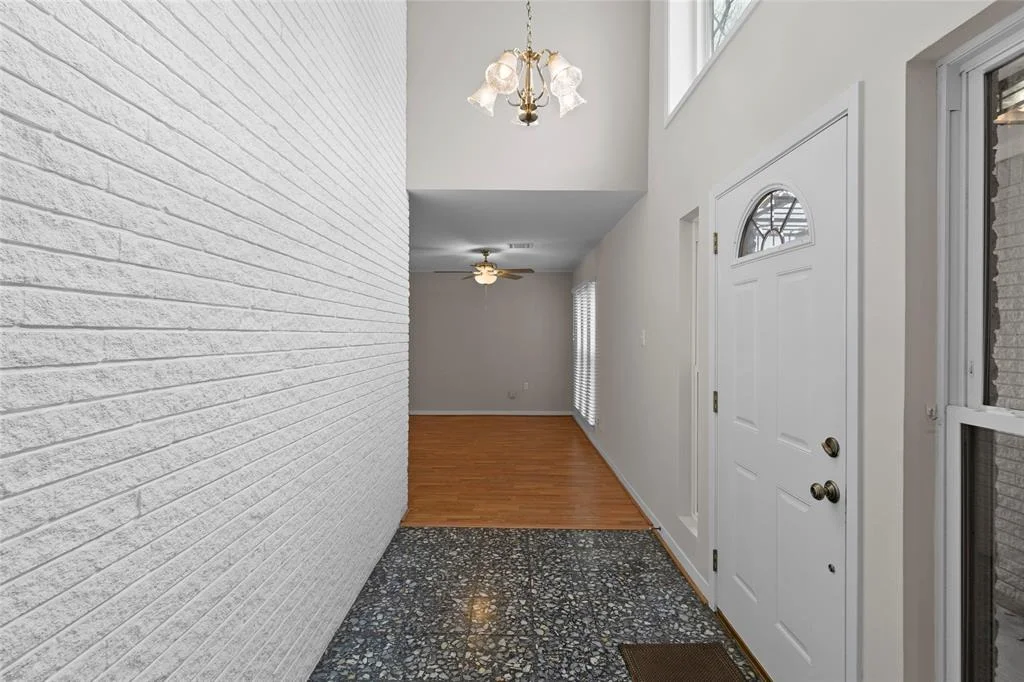 Photo of 5419 Saxon Drive
